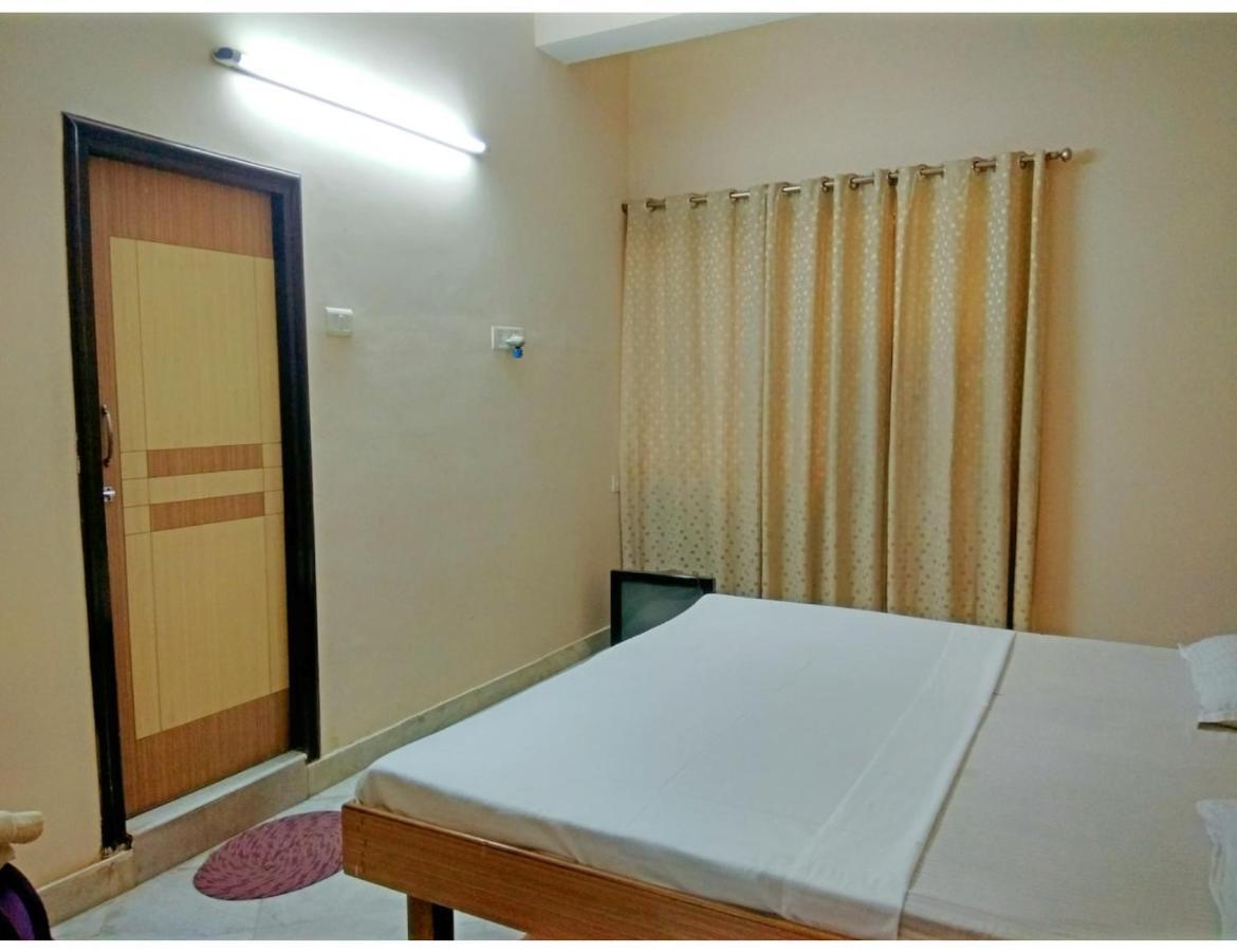 Hotel Basera Guest House, Saharanpur Extérieur photo
