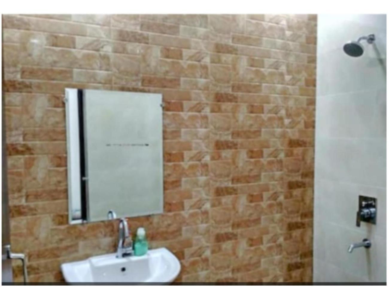 Hotel Basera Guest House, Saharanpur Extérieur photo
