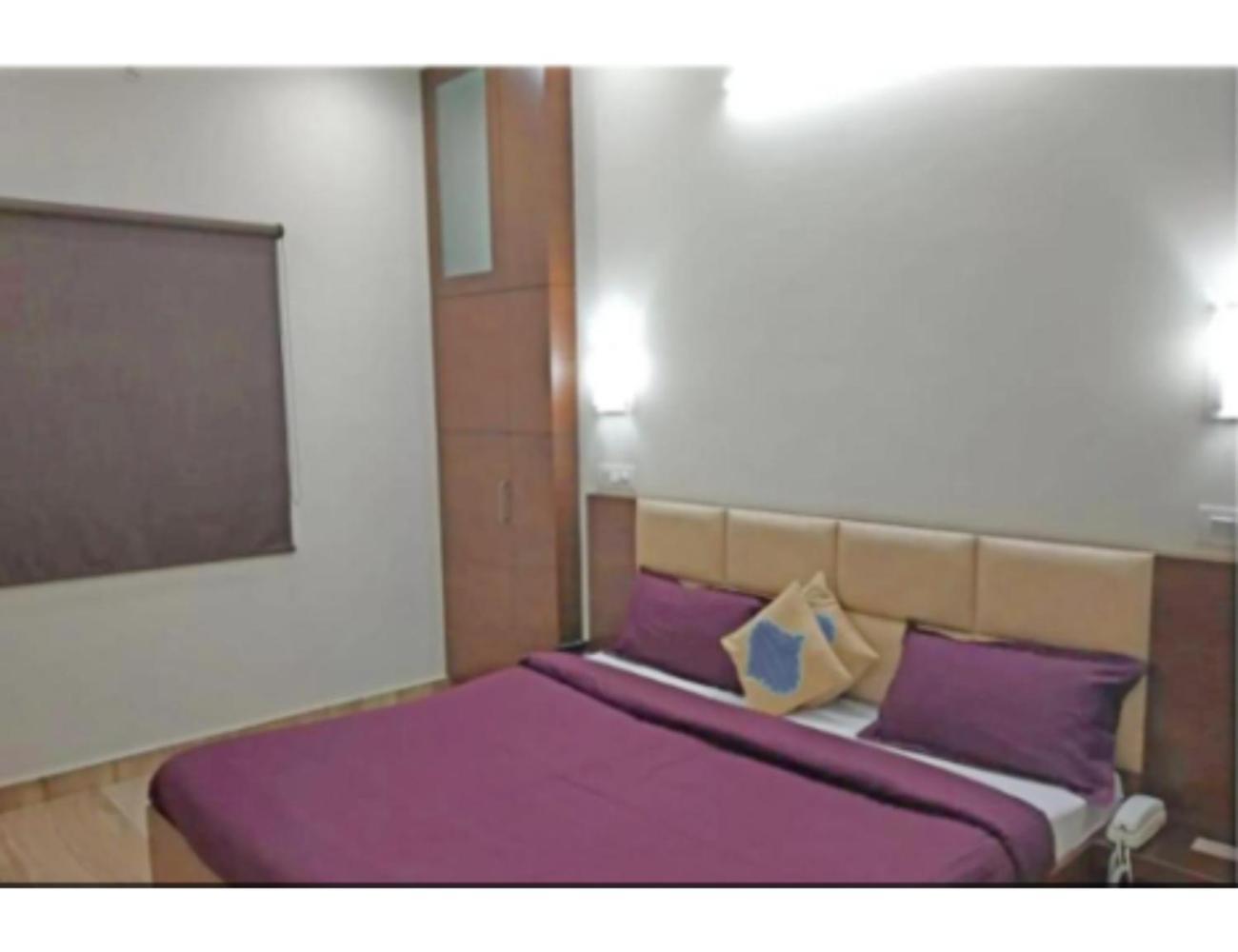 Hotel Basera Guest House, Saharanpur Extérieur photo