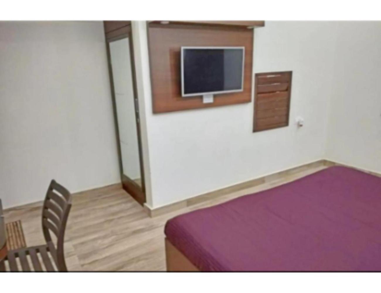 Hotel Basera Guest House, Saharanpur Extérieur photo